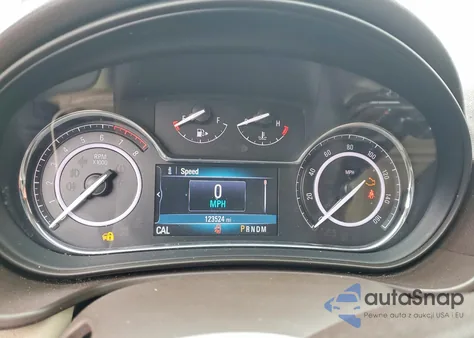 2017 Buick Regal Sport Touring z USA, uszkodzony, nr VIN 2G4GL5EX5H9152670